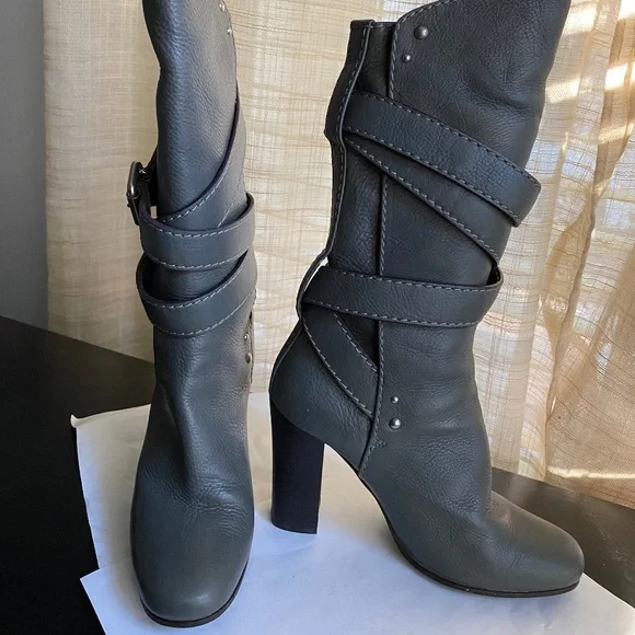 Chloe gray leather heel boots mid calf 36-6 slip on gray Italy under knee 14" hi